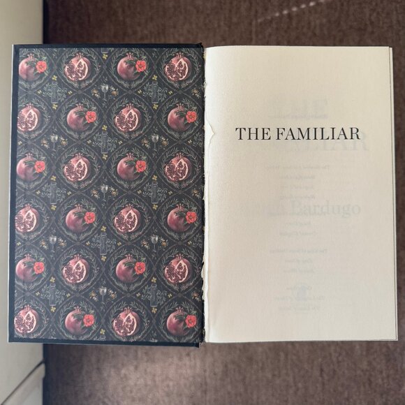 The Familiar by Leigh Bardugo Special Edition with Black Edges - Picture 6 of 6